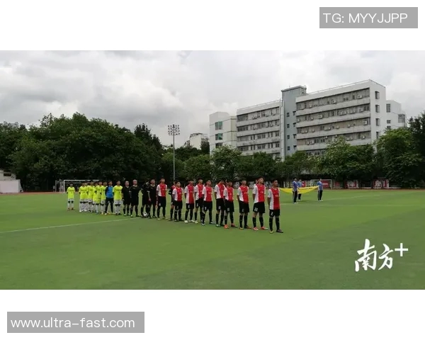 足球启蒙徐教练带你走进绿茵场的奇妙世界与成长之路